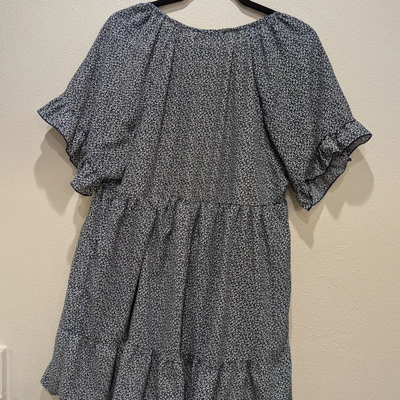 Altar'd State Navy and White Patterned Top - Picture 3 of 5